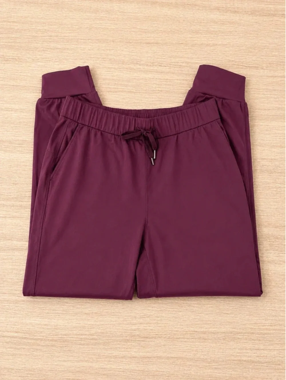 Ajisai Joggers Women’s Size L Sangria NWT Athletic Jogger Pants with Pockets
